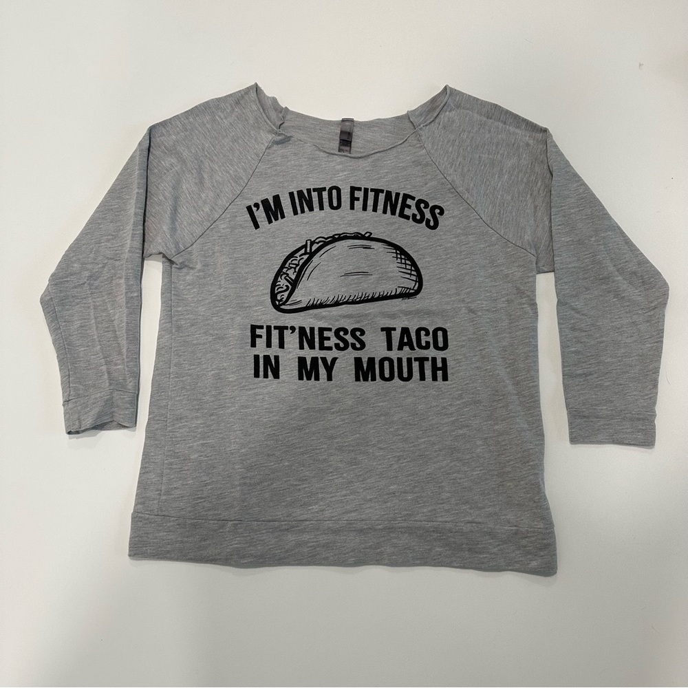 Women’s Taco Fitness Quote Shrug Scooped Neck Lightweight Gray Pullover Size M